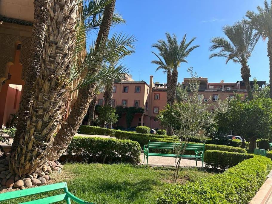 Joli Appartement T2 Residence Avec Piscines Marrakesh Exterior photo